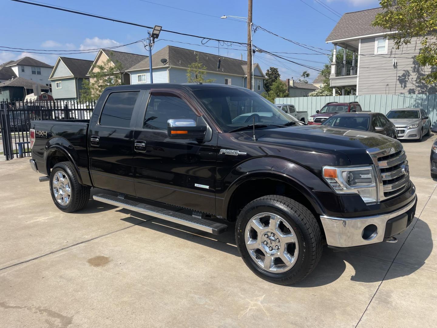 2013 Plum /Beige Ford F-150 XLT SuperCrew 6.5-ft. Bed 4WD (1FTFW1ET0DF) with an 3.5L V6 TURBO engine, 6-Speed Automatic transmission, located at 1501 West 15th St., Houston, 77008, (713) 869-2925, 29.797941, -95.411789 - Photo#2