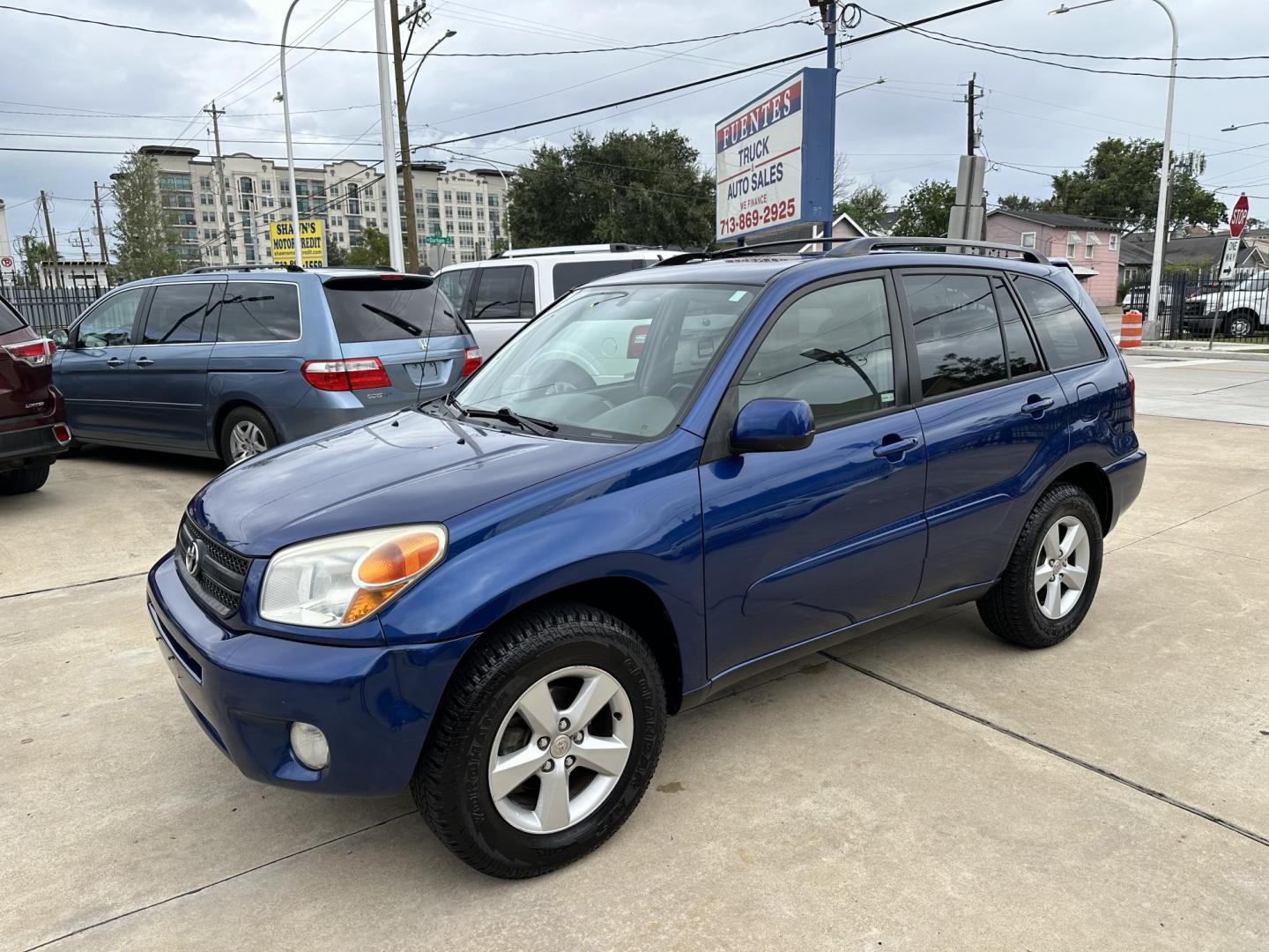 2005 Blue /Silver Toyota RAV4 2WD (JTEGD20V650) with an 2.4L L4 DOHC 16V engine, Automatic transmission, located at 1501 West 15th St., Houston, 77008, (713) 869-2925, 29.797941, -95.411789 - Photo#0