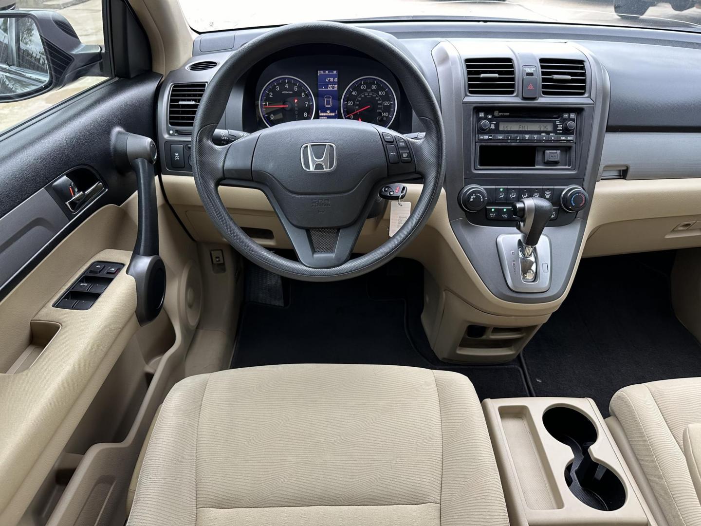 2010 Gray /Tan Honda CR-V LX 2WD 5-Speed AT (3CZRE3H39AG) with an 2.4L L4 DOHC 16V engine, 5-Speed Automatic transmission, located at 1501 West 15th St., Houston, 77008, (713) 869-2925, 29.797941, -95.411789 - Photo#8