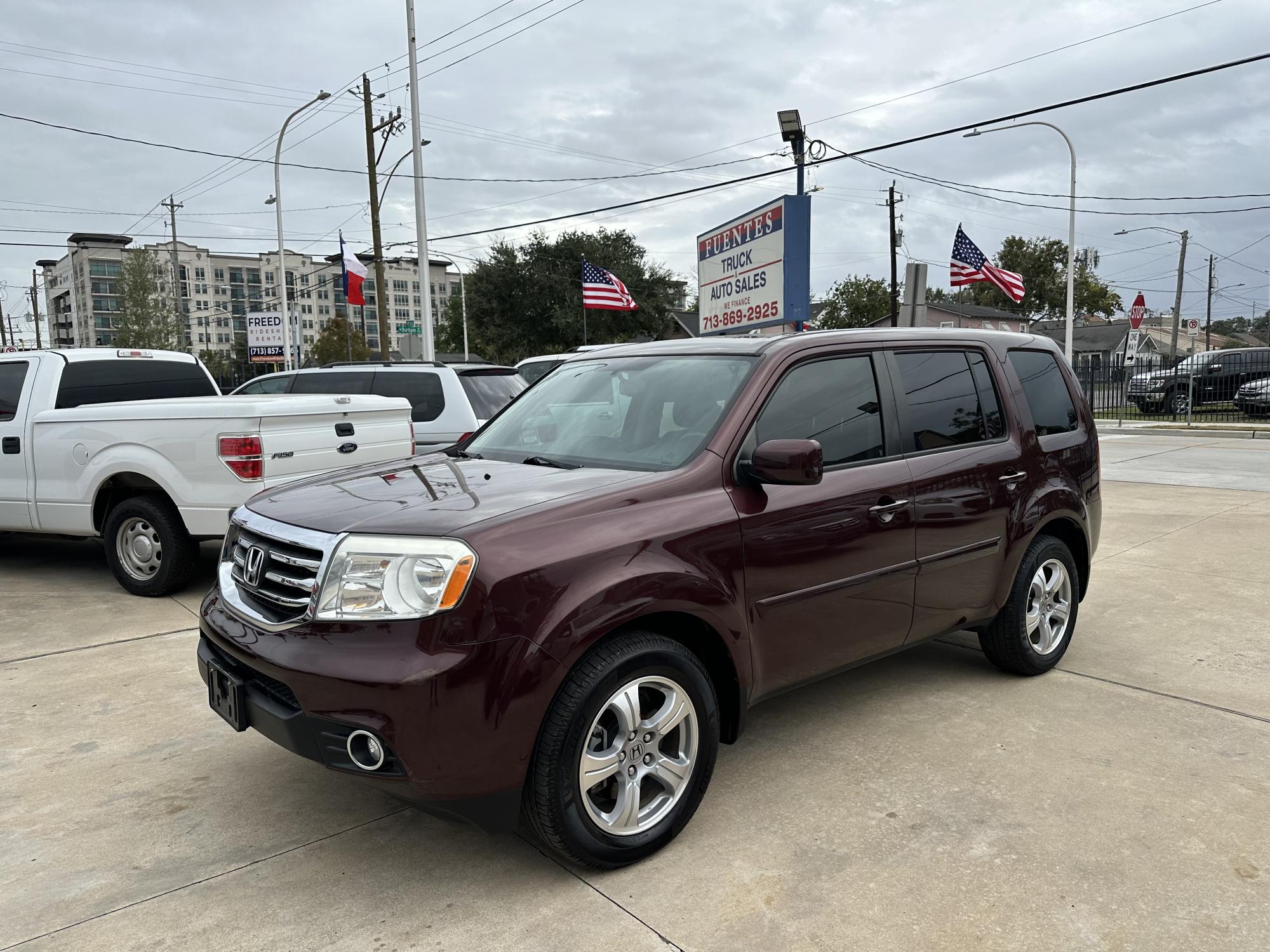 photo of 2014 Honda Pilot EX-L 2WD 5-Spd AT