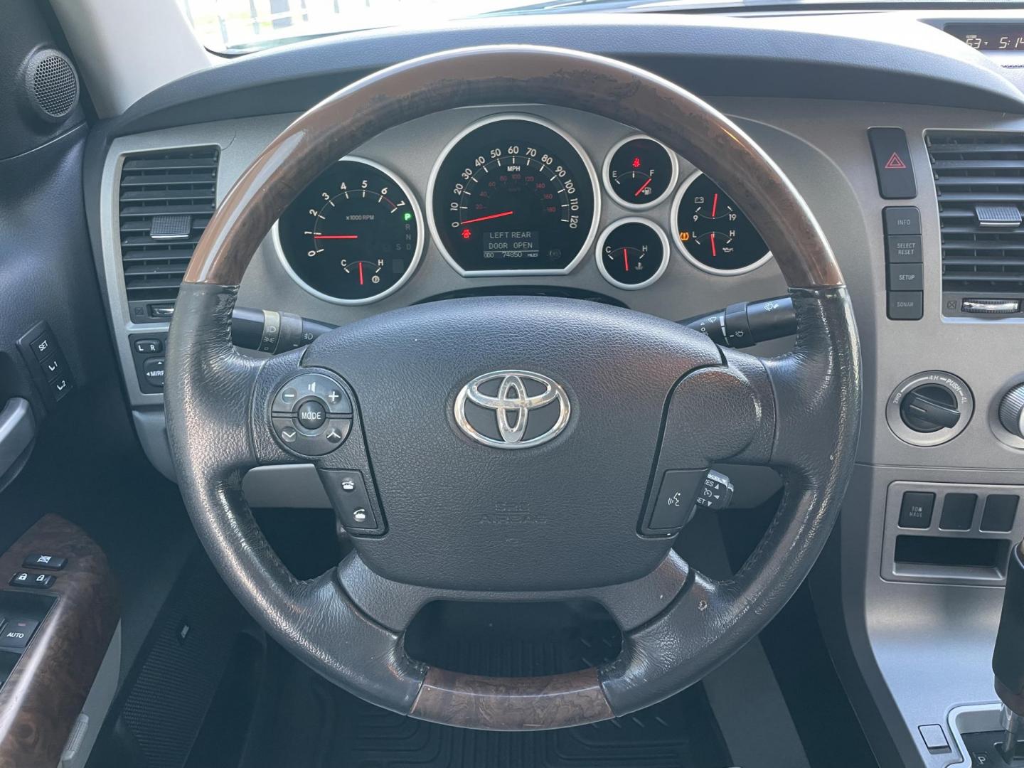 2010 Silver /Silver Toyota Tundra Limited 5.7L FFV CrewMax 4WD (5TFHW5F12AX) with an 5.7L V8 DOHC 32V FFV engine, 6-Speed Automatic Overdrive transmission, located at 1501 West 15th St., Houston, 77008, (713) 869-2925, 29.797941, -95.411789 - Photo#10