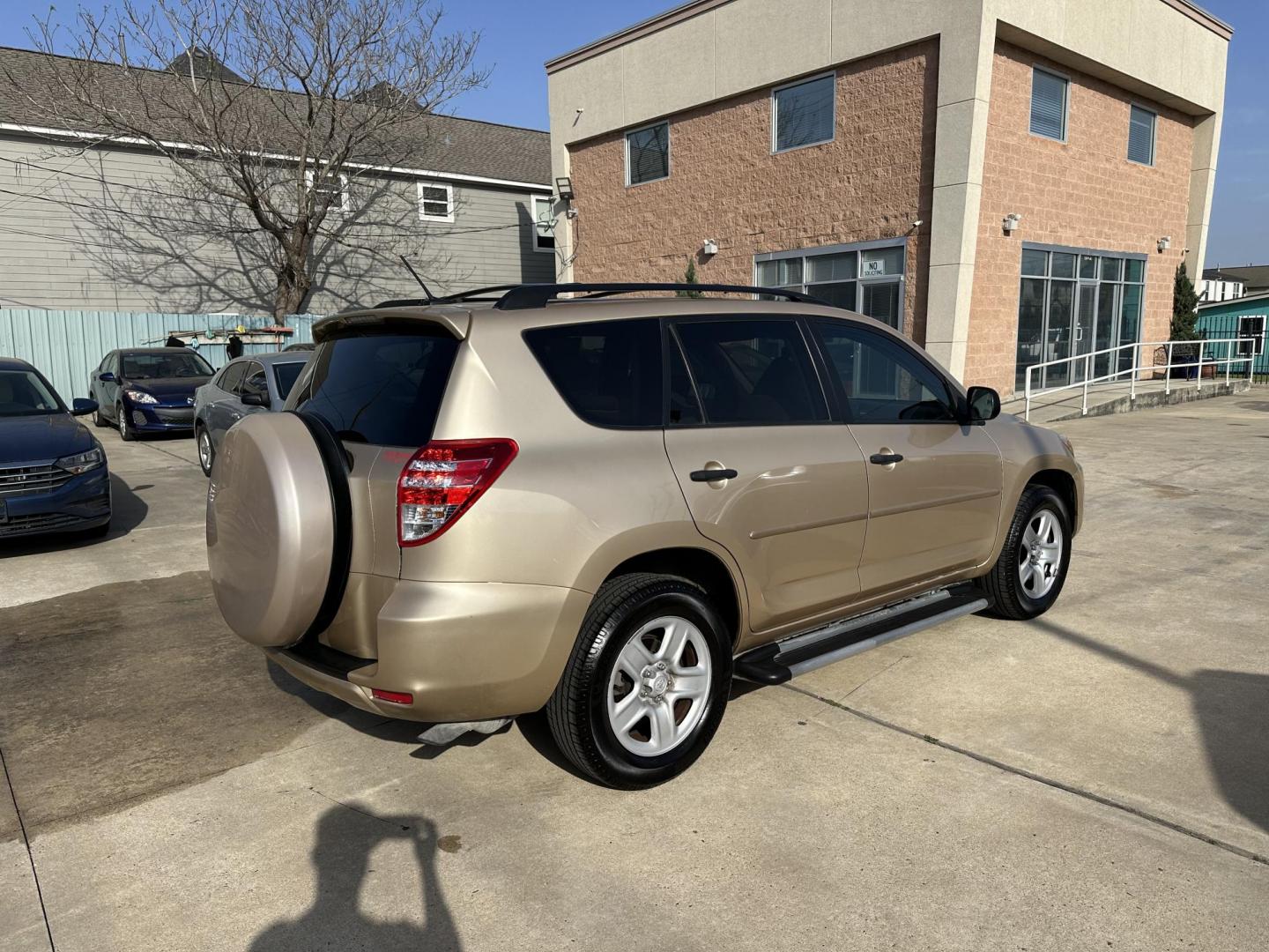 2010 Beige /Beige Toyota RAV4 Base I4 2WD (2T3ZF4DV8AW) with an 2.4L L4 DOHC 16V engine, 4-Speed Automatic transmission, located at 1501 West 15th St., Houston, 77008, (713) 869-2925, 29.797941, -95.411789 - Photo#1