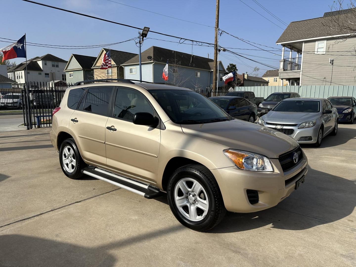 2010 Beige /Beige Toyota RAV4 Base I4 2WD (2T3ZF4DV8AW) with an 2.4L L4 DOHC 16V engine, 4-Speed Automatic transmission, located at 1501 West 15th St., Houston, 77008, (713) 869-2925, 29.797941, -95.411789 - Photo#2