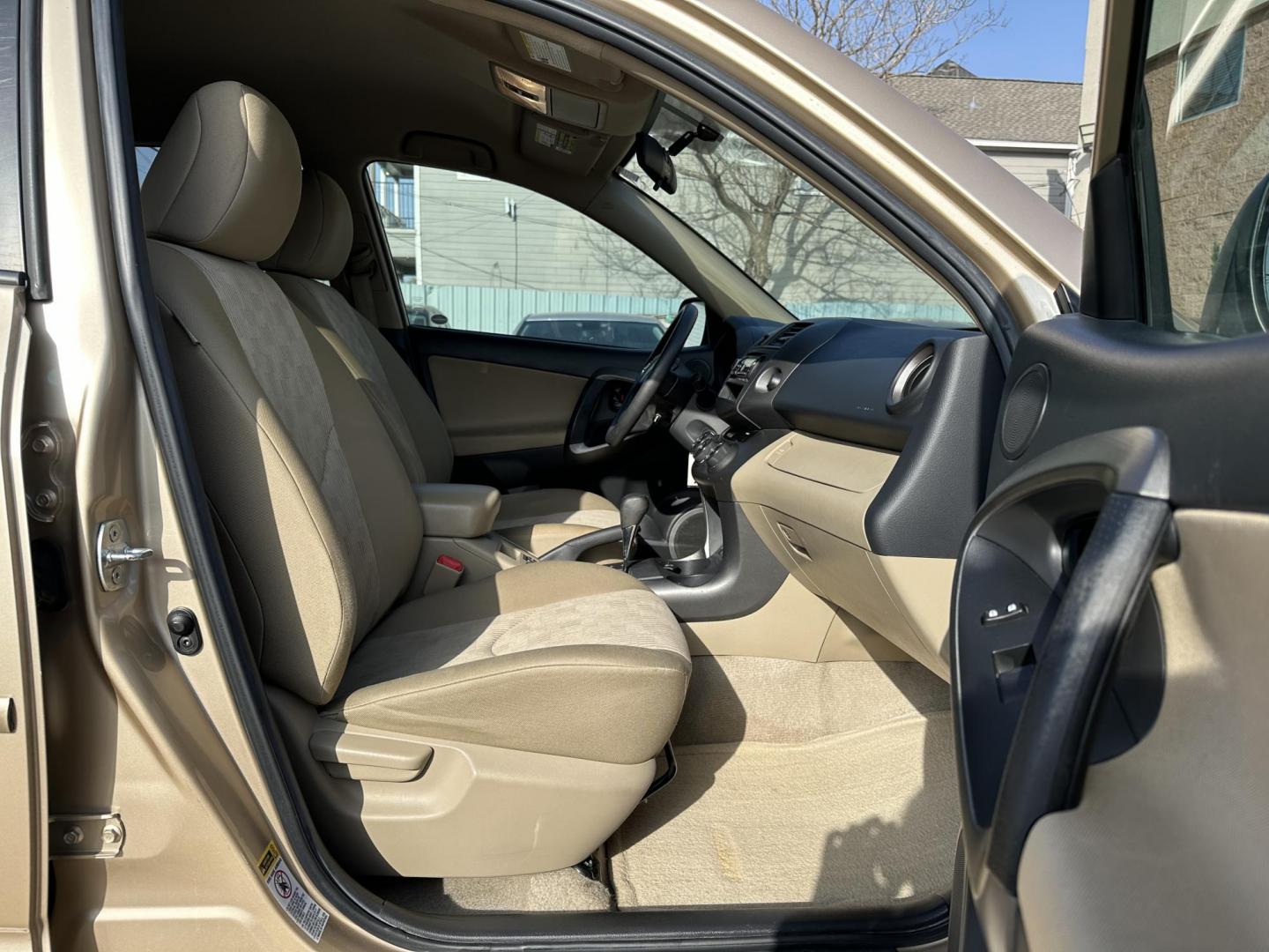 2010 Beige /Beige Toyota RAV4 Base I4 2WD (2T3ZF4DV8AW) with an 2.4L L4 DOHC 16V engine, 4-Speed Automatic transmission, located at 1501 West 15th St., Houston, 77008, (713) 869-2925, 29.797941, -95.411789 - Photo#4